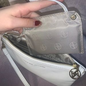 Adrienne Vittadini Charging Zip Wallet